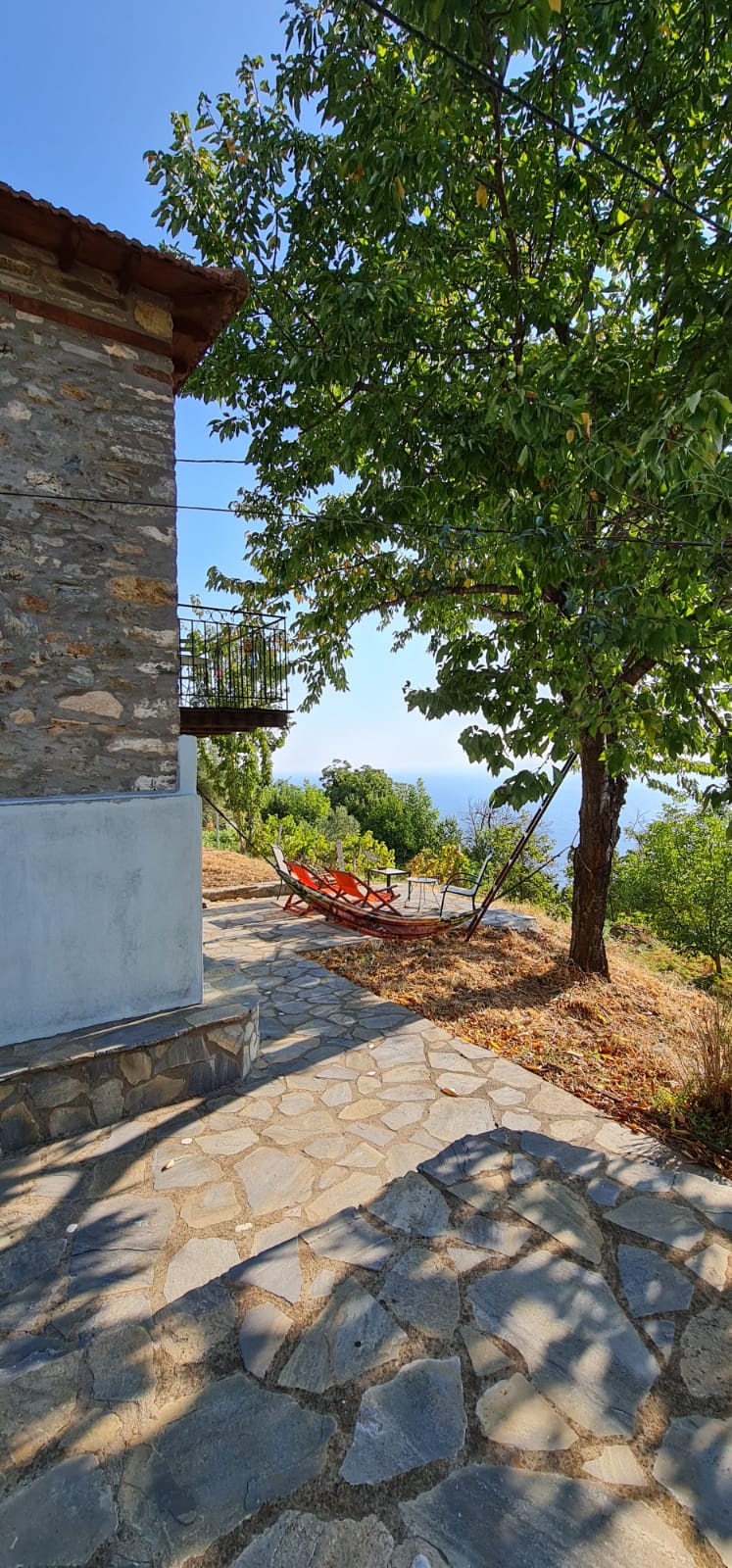 Huis te koop loungeplek met uitzicht  Pilion Pouri Zagora Griekenland