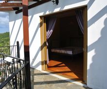 Huis te koop in Platanias Pilion, slaapkamer aan terras bovenverdiep