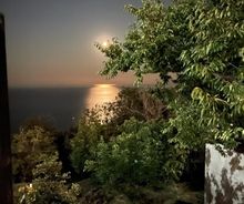 Huis te koop uitzicht nacht Pouri Zagora Pilion Griekenland